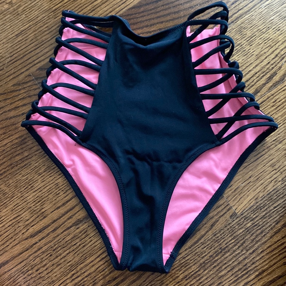 Black PINK bikini bottoms